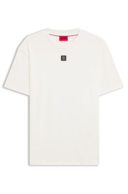 T-shirt en coton interlock avec badge logo m&eacute;tallique revisit&eacute;, Blanc