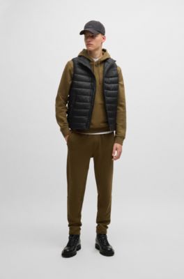 Veste sans manches Slim d&eacute;perlante avec patch logo, Noir