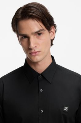 Camisa slim fit de lona de algod&oacute;n el&aacute;stico, Negro