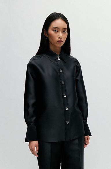 Relaxed-fit blouse in soft satin with point collar, Black