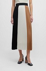 Plissé skirt in signature colors with high-rise waist, White