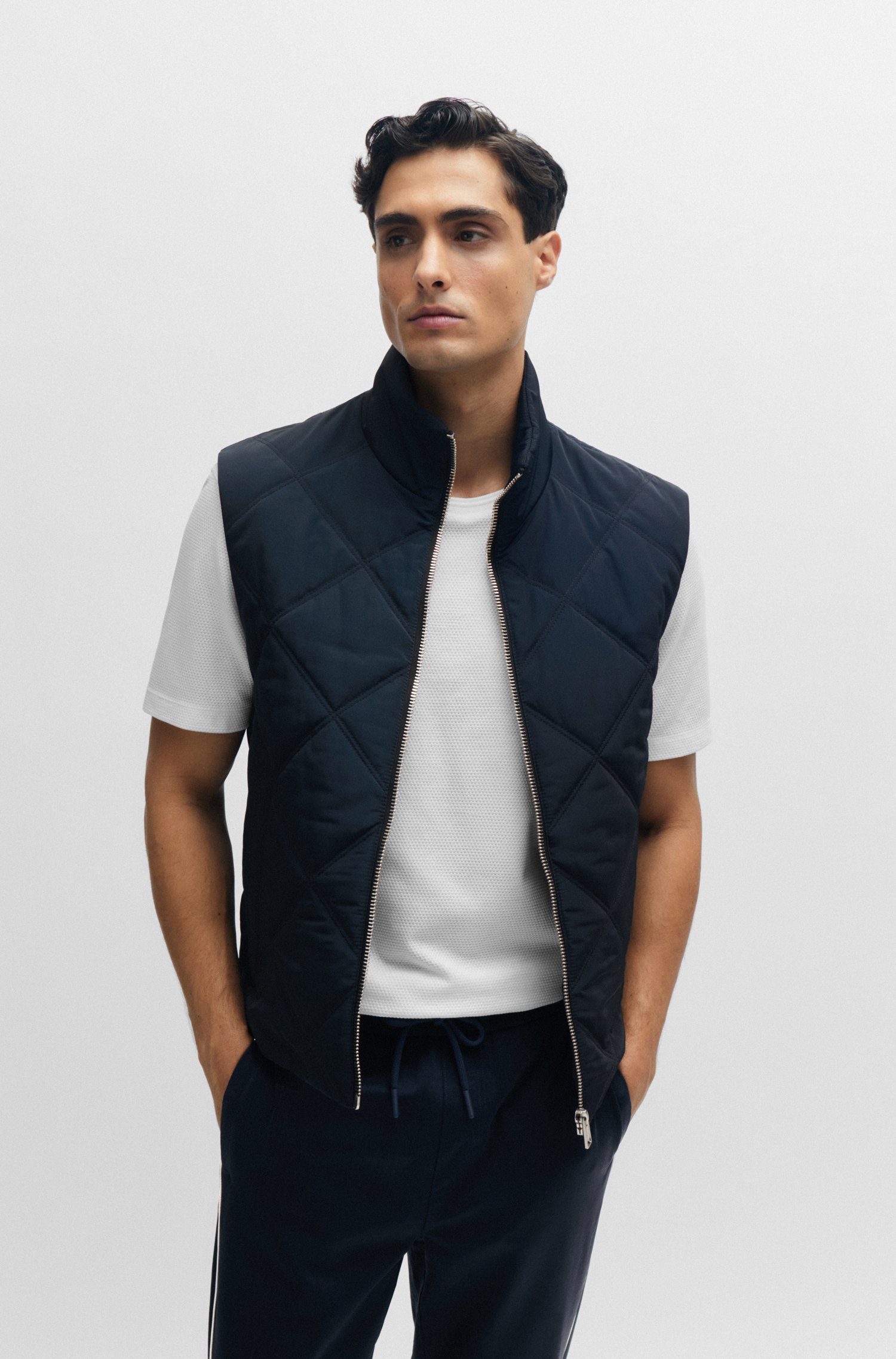 Regular-fit gilet with quilting and inside zip pockets