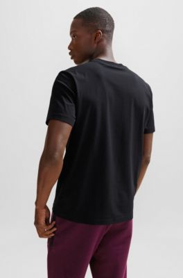 Camiseta regular fit de algod&oacute;n el&aacute;stico con ilustraci&oacute;n de temporada, Negro