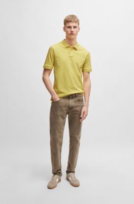 Polo slim fit de algod&oacute;n el&aacute;stico con parche de logo, Amarillo