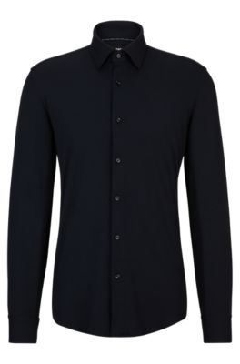 Camisa slim fit de tejido el&aacute;stico t&eacute;cnico, Negro