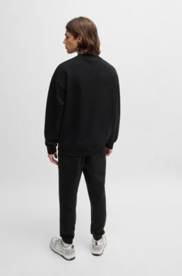 Sudadera regular fit en algod&oacute;n el&aacute;stico con logo apilado, Negro