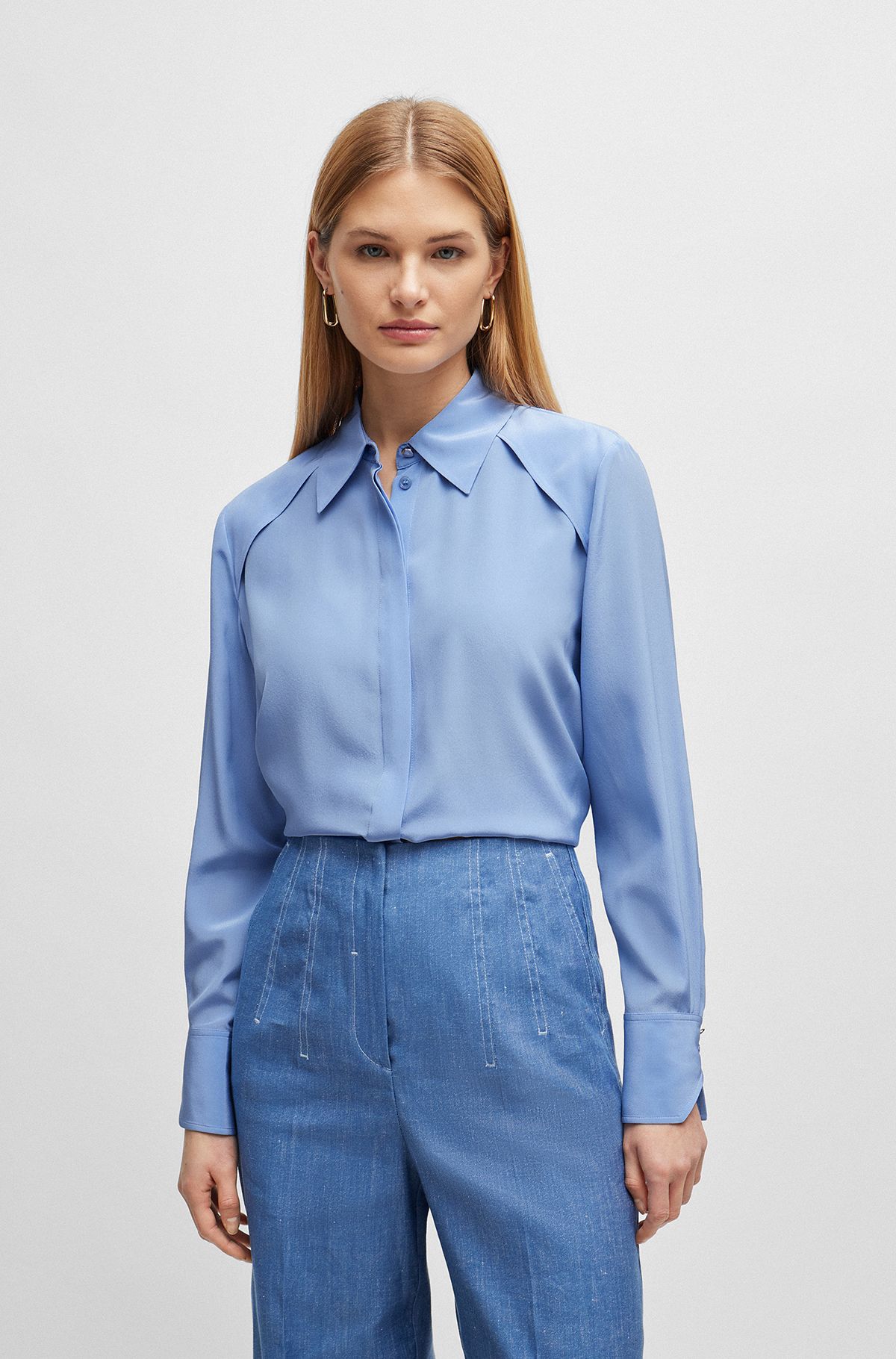Long-sleeved blouse in washed silk, Blue