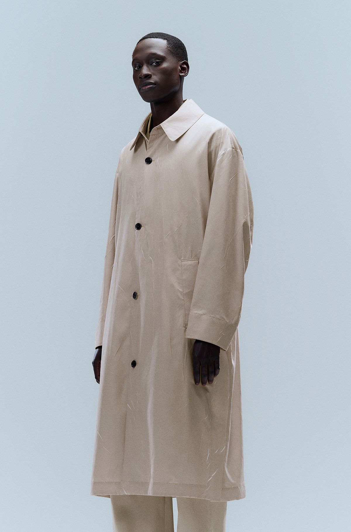 Oversized-fit coat in lightweight crinkle-effect fabric, Light Beige