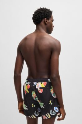 Ba&ntilde;ador tipo shorts de secado r&aacute;pido con estampado integral, Negro