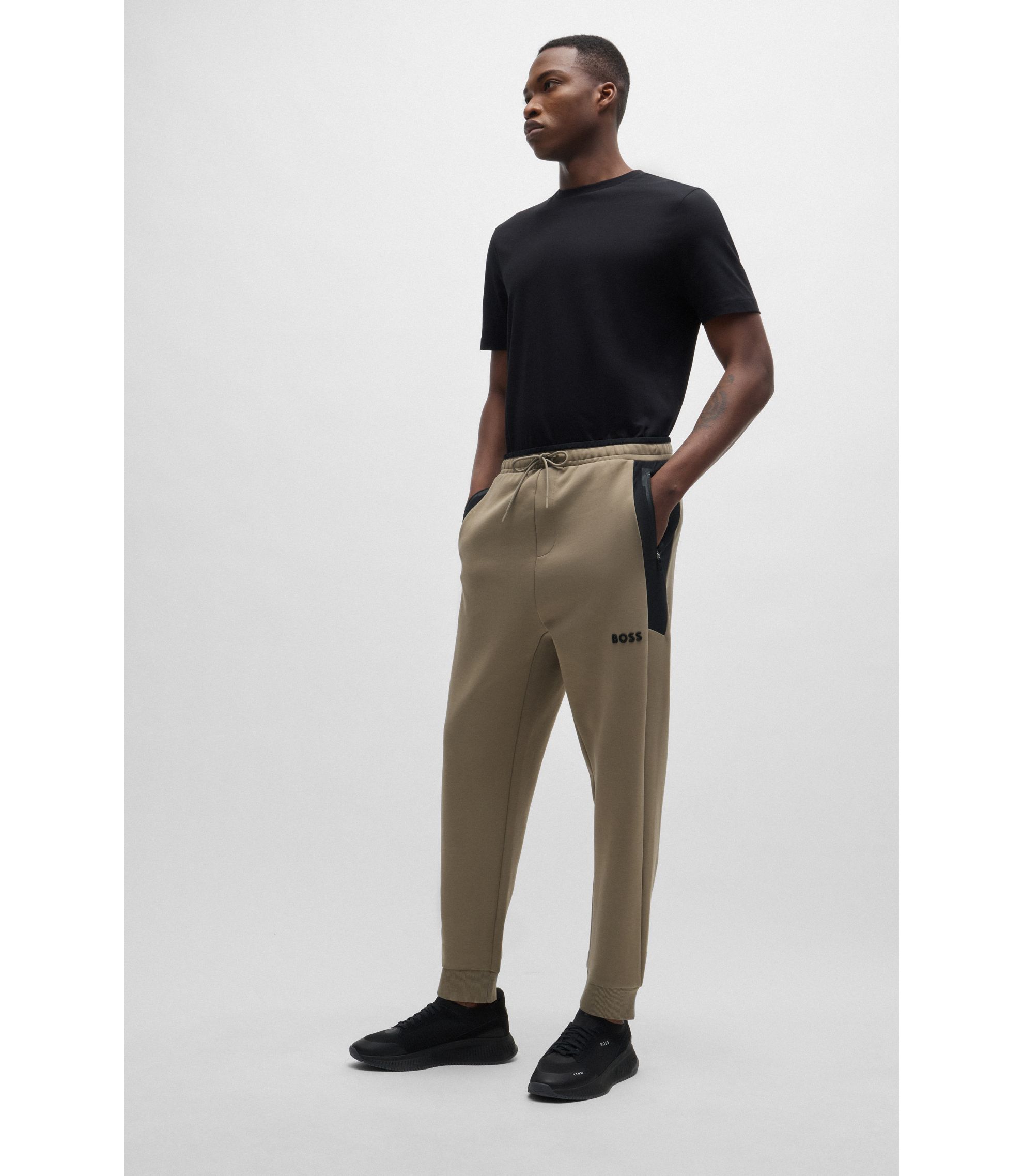 パンツ Watson Boss Up NUBIAN パンツ Watson Boss Up NUBIAN R. Watson Men's Nubuck Black