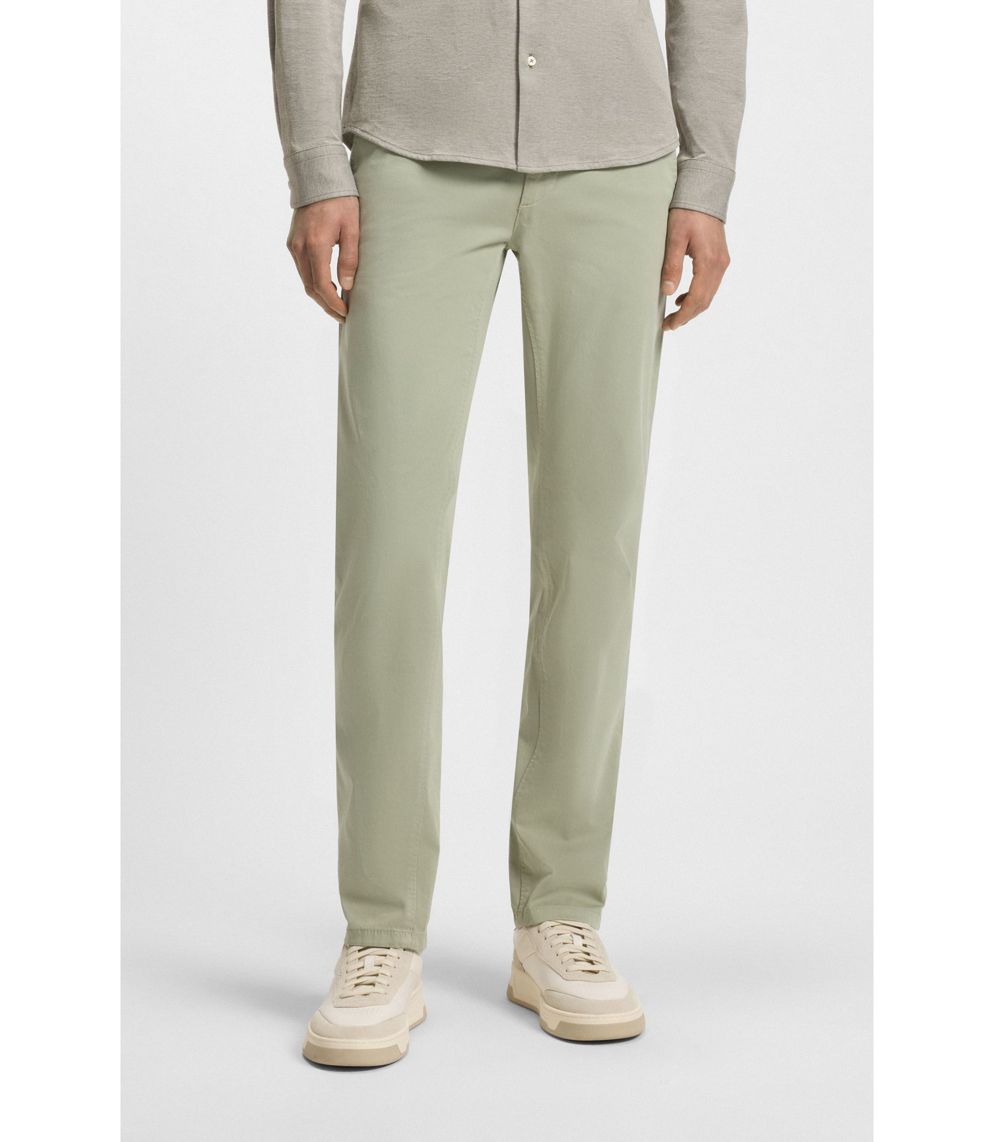 hbna50510933_370_350?wid=1980&