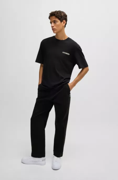 Regular-fit trousers in cotton twill with signature label