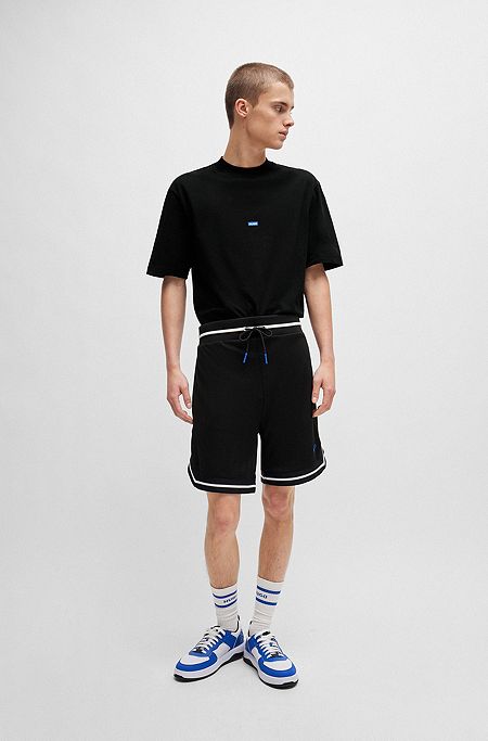 Shorts de malla con cinta y logo en contraste, Negro