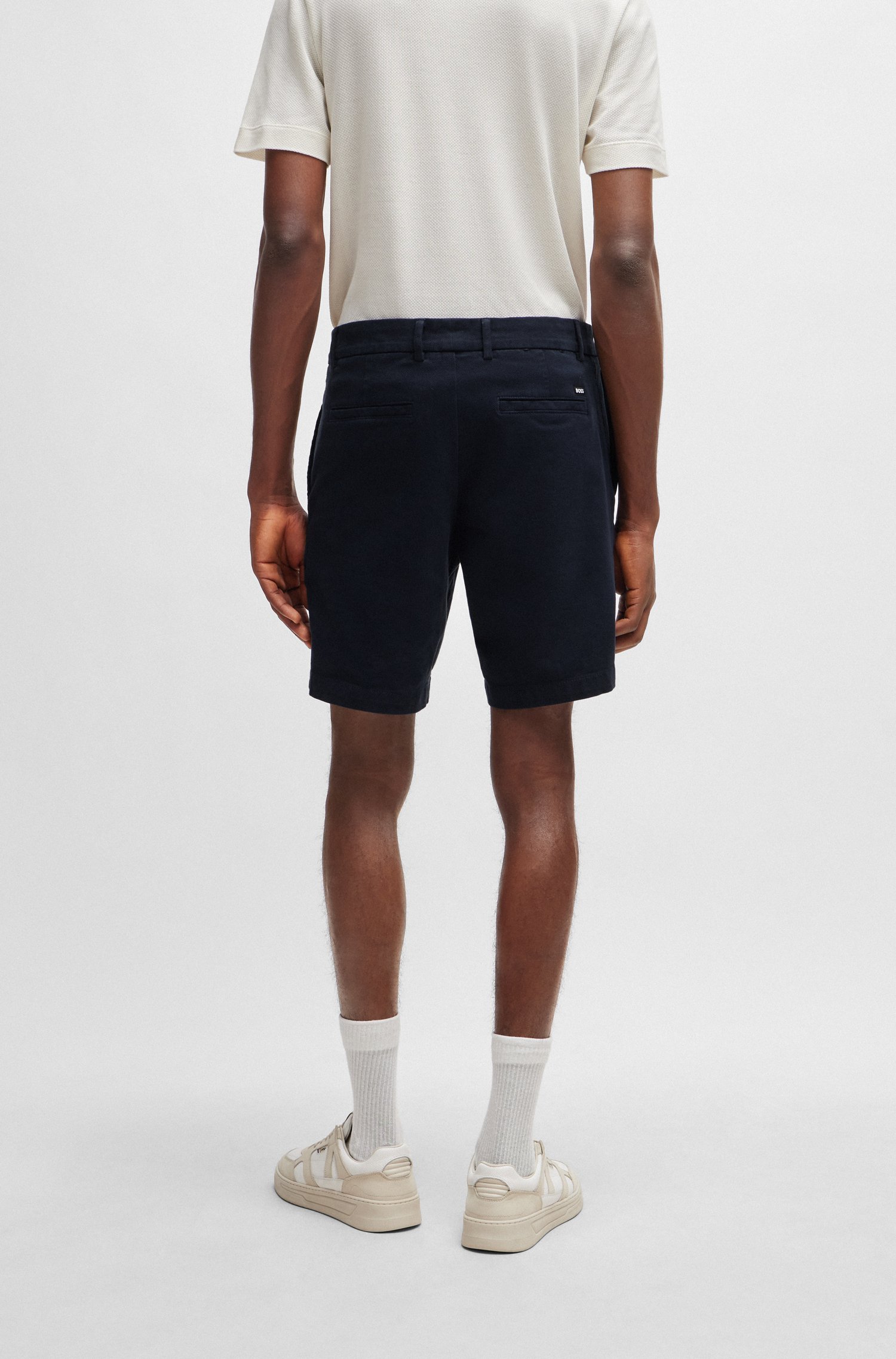 Regular-fit regular-rise shorts stretch cotton