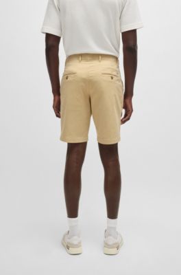 Shorts slim fit de sarga de algod&oacute;n el&aacute;stico, Beige claro