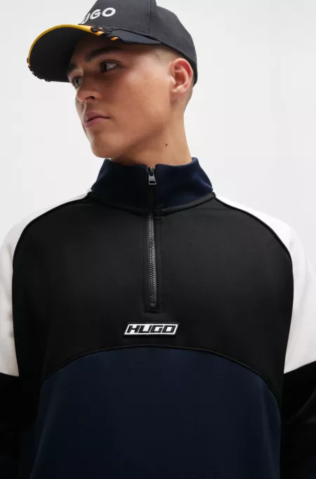 Color-blocked sweatshirt with racing-inspired logo badge