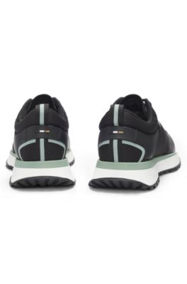 Deportivas de mezcla de materiales con detalles de malla y de la marca, Negro