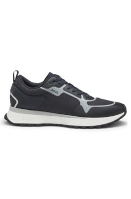 Deportivas de mezcla de materiales con detalles de malla y de la marca, Celeste