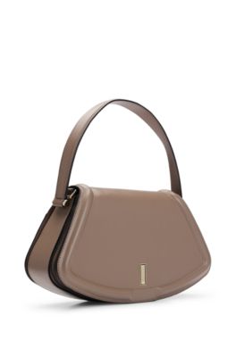 Leather shoulder bag with branded hardware, Beige