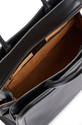 Leather tote bag with detachable pouch, Black