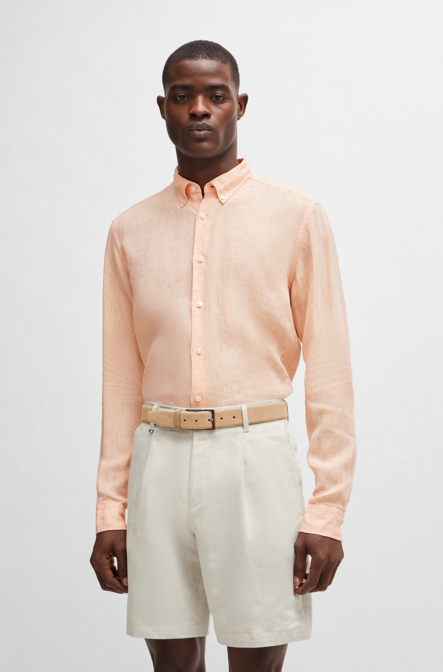 Regular-fit linen shirt with button-down collar