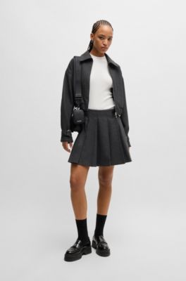 Mock-neck sweater with irregular ribbed knit, White