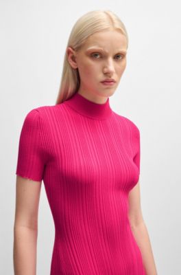 Vestido slim fit en crep&eacute; de canal&eacute; irregular, Pink