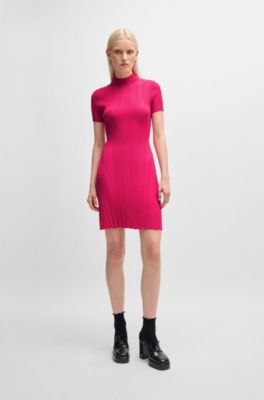 Vestido slim fit en crep&eacute; de canal&eacute; irregular, Pink