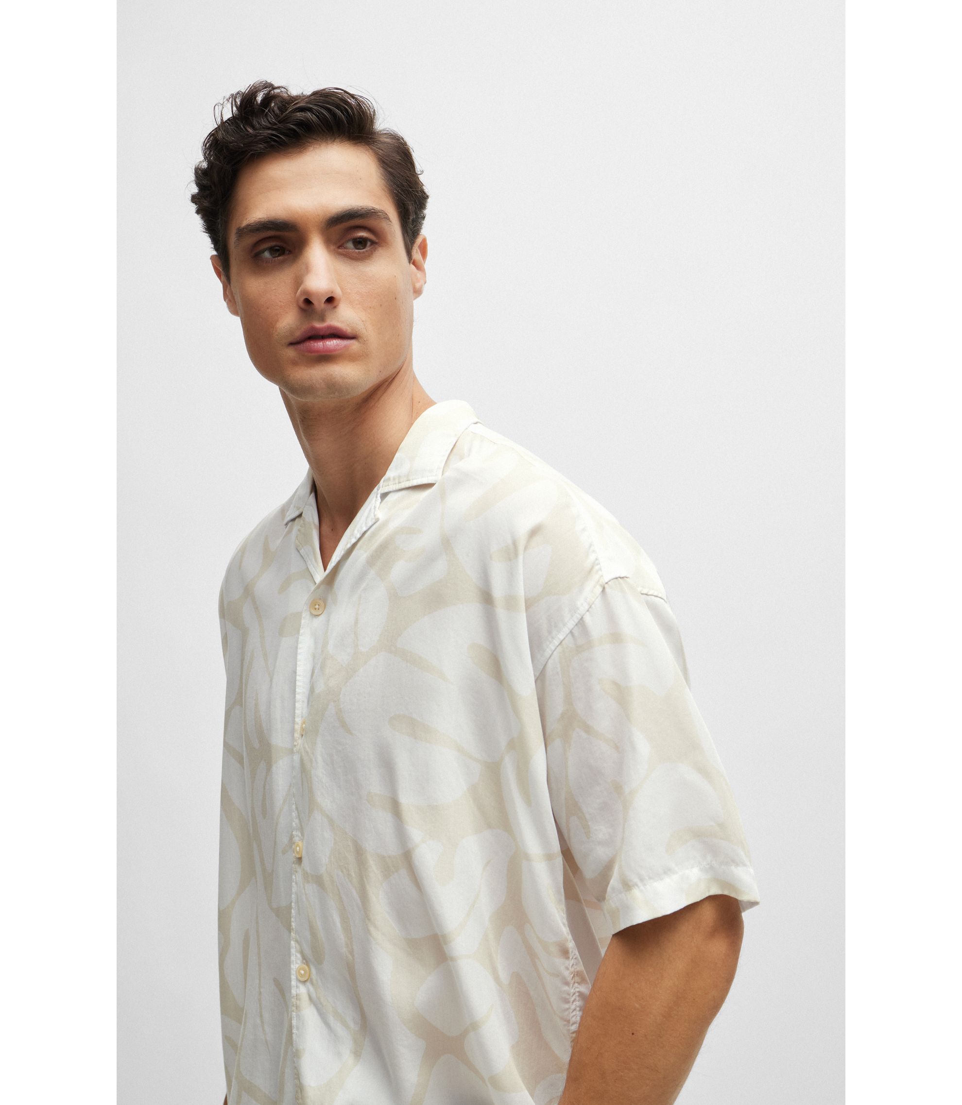 Boss America Brookhurst XL ラガーシャツ hbna50514443_131_341?wid=1980&