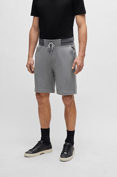 Shorts regular fit en rizo de algodón con cordón, Plata