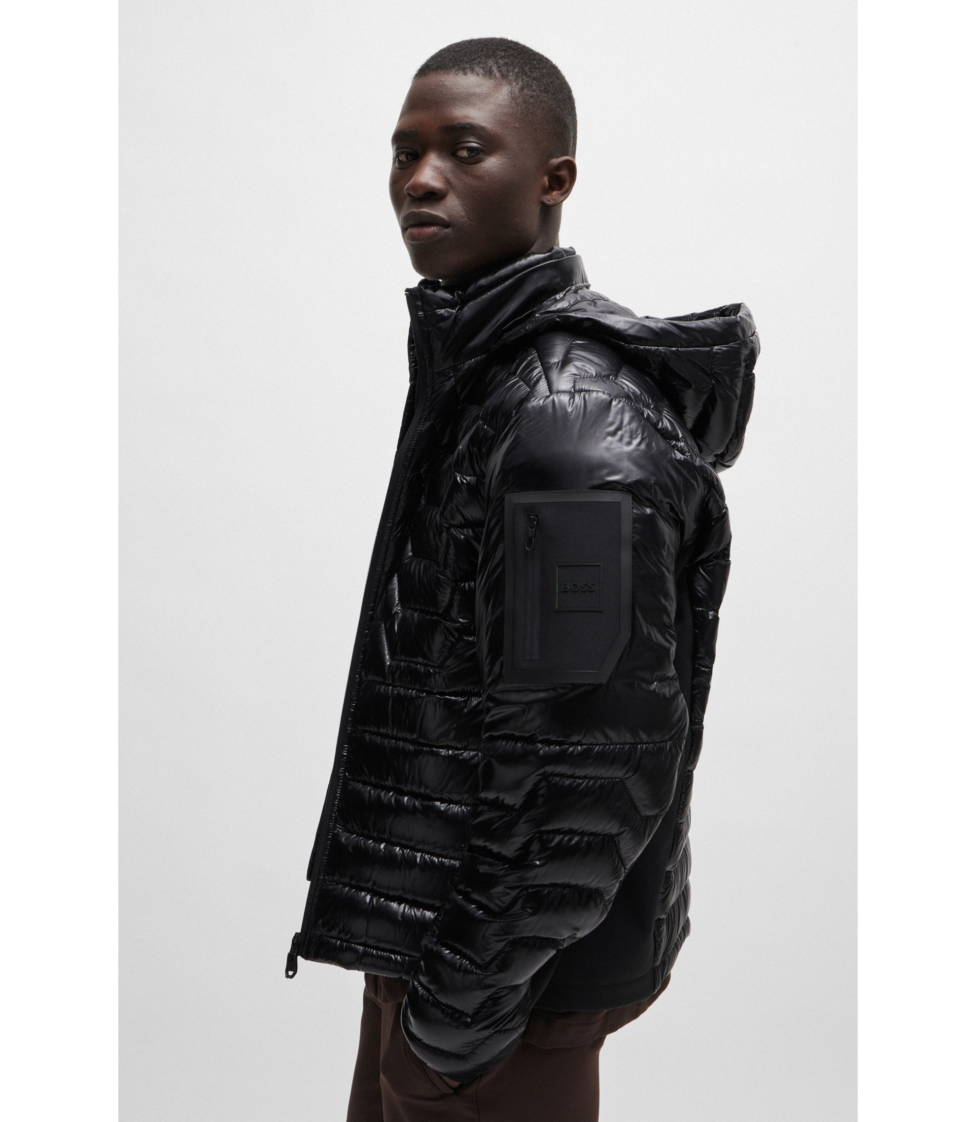 hbna50514894_001_341?wid=1980&