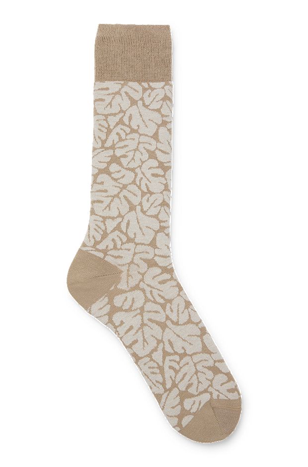 Regular-length new-season socks with leaf pattern, Khaki