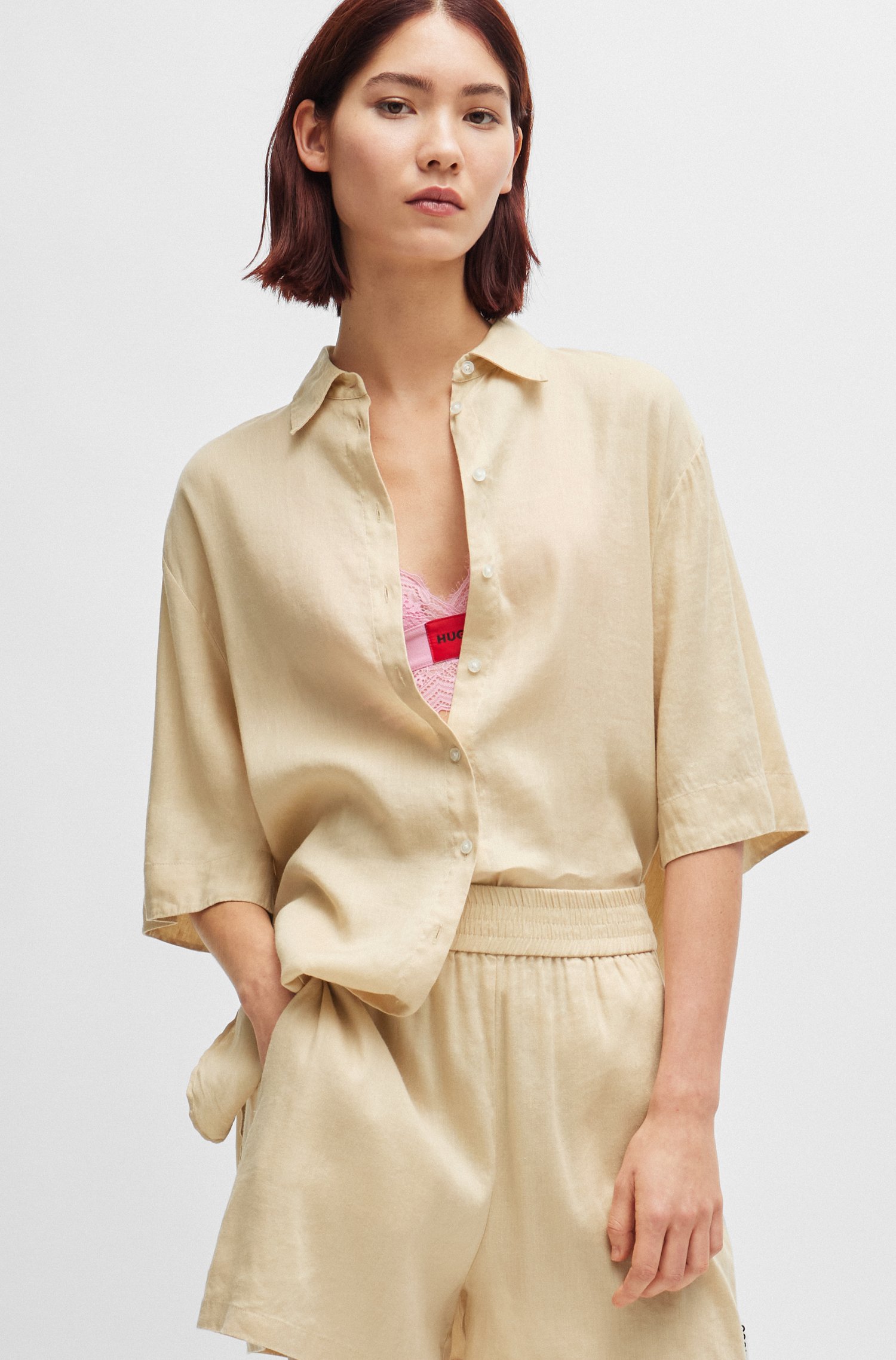 Regular-fit blouse a linen blend