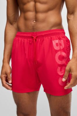 Ba&ntilde;ador tipo shorts con forro integral y logo estampado, Rojo