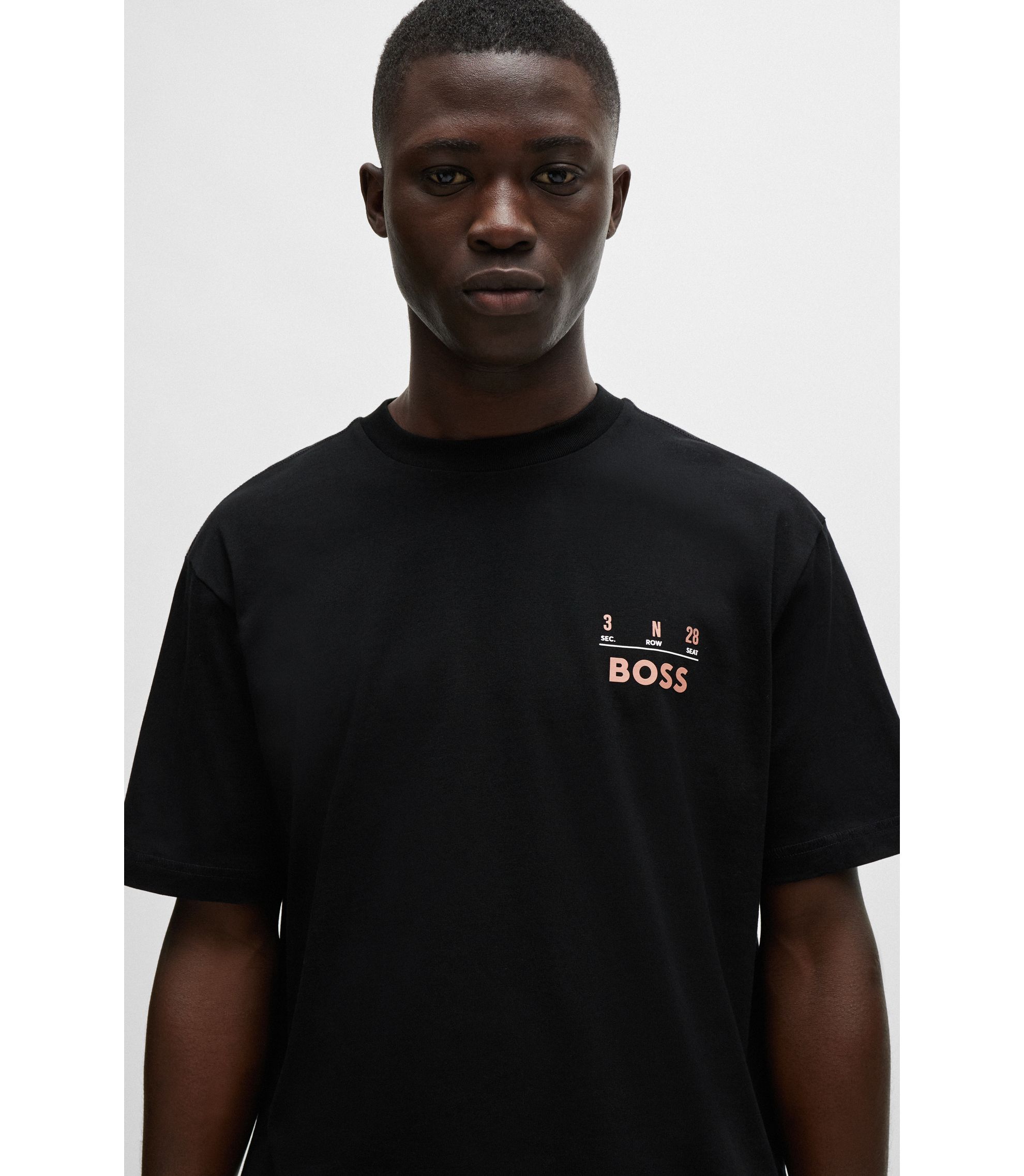 hbna50515553_001_340?wid=1980&