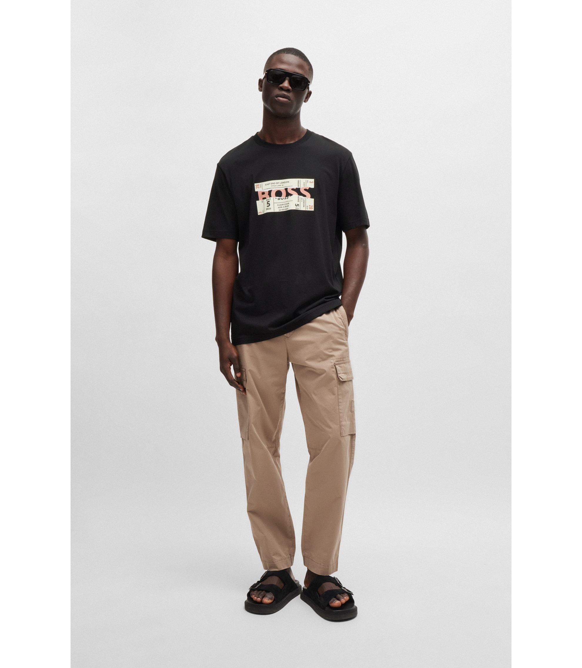 hbna50515829_001_300?wid=1980&