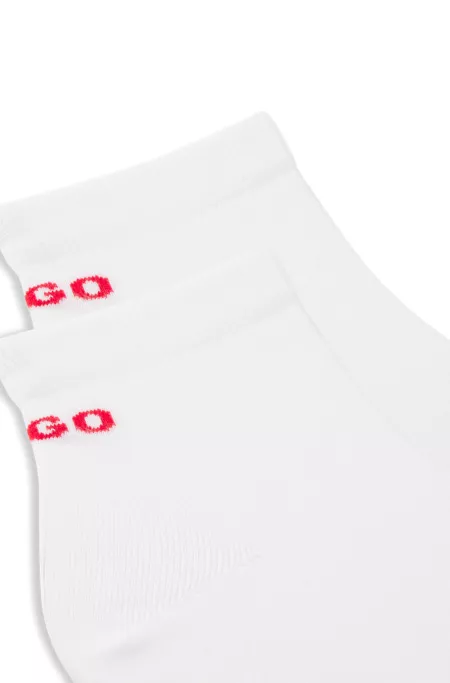 Two-pack of cotton-blend socks in a short length