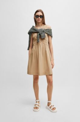 Platform leather sandals with branded buckle closure, White