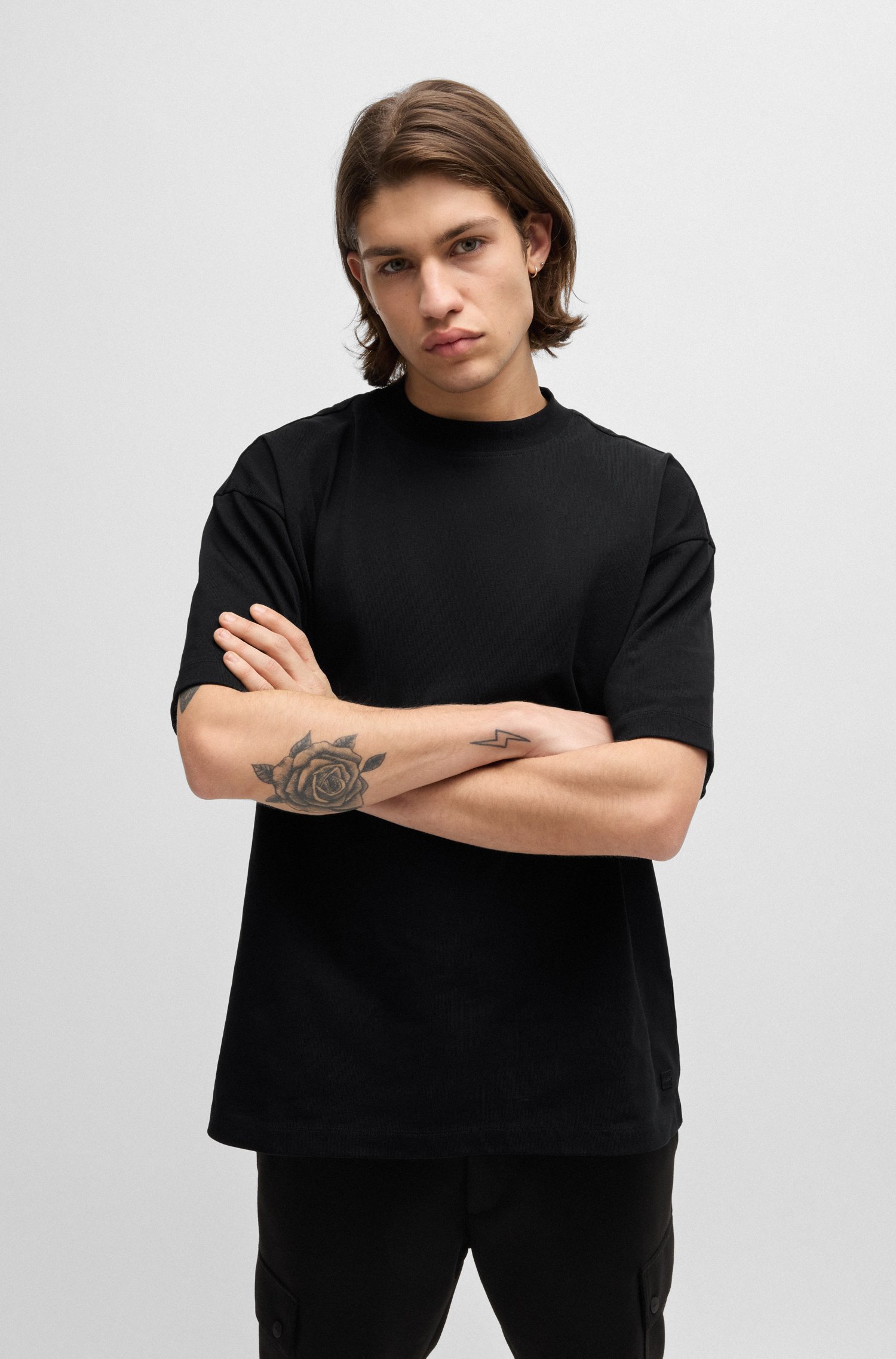 Oversize-fit all-gender T-shirt cotton with logo label