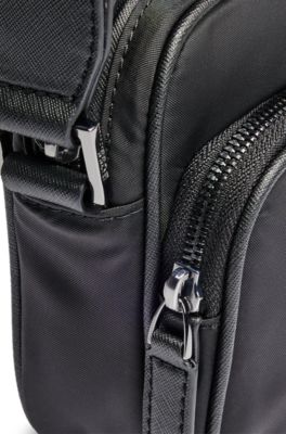 Bolso cruzado de sarga con monograma Double&nbsp;B, Negro