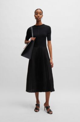 Faux-leather shopper bag with detachable pouch, Black