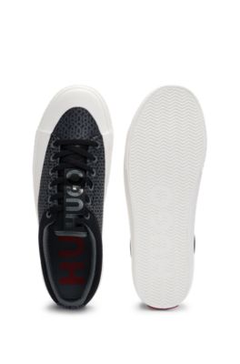 Baskets &agrave; logo r&eacute;p&eacute;t&eacute; avec semelle en gomme, Noir