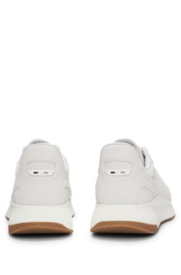 Baskets &agrave; lacets en cuir avec finitions en mesh, Blanc