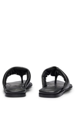 Leather thong sandals with stacked logo trim, Black