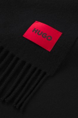 Twisted-fringe scarf in wool twill, Black