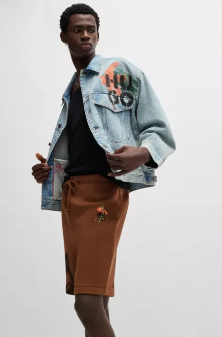 Relaxed-fit shorts with floral artwork