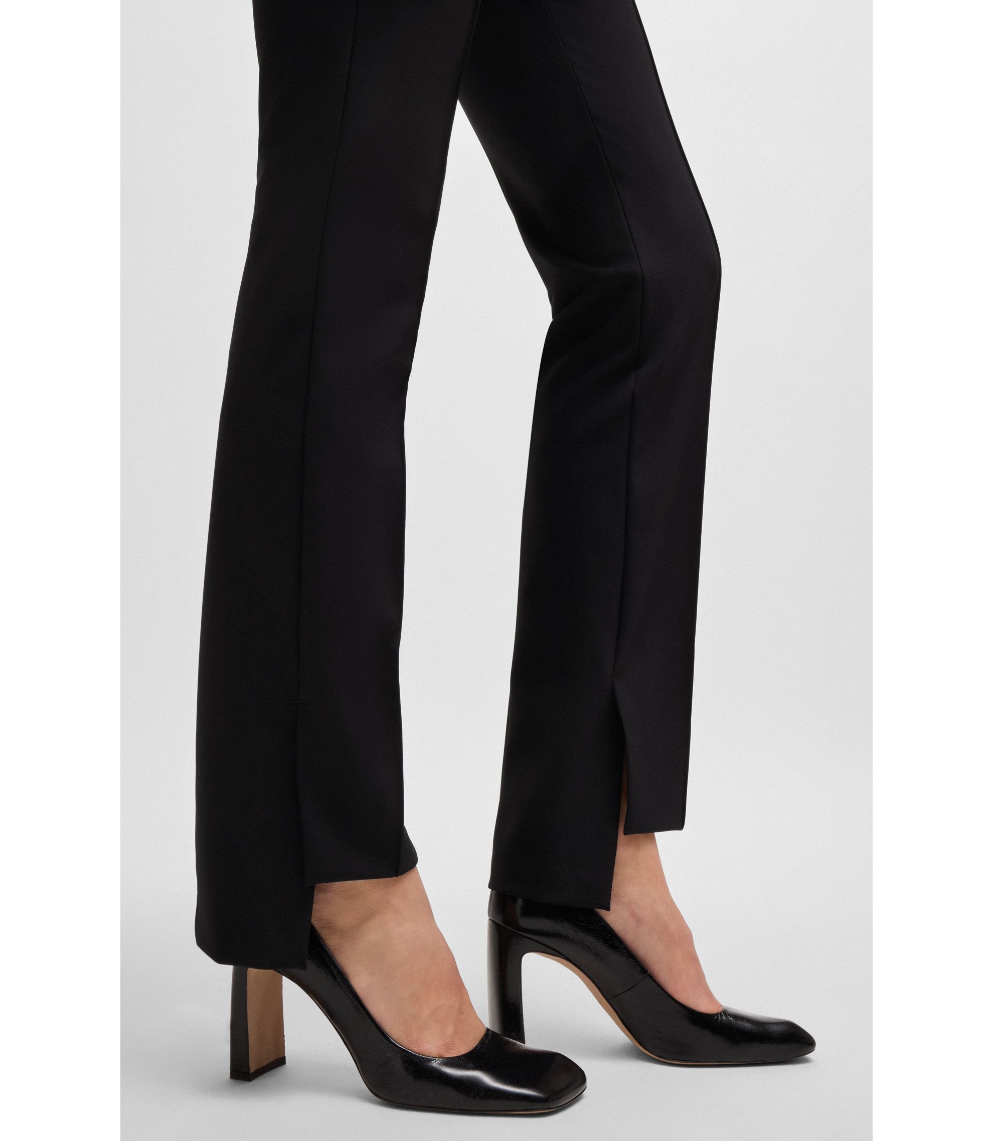 ほぼ新品manhole5万円購入 class super slim slacks ほぼ新品manhole5