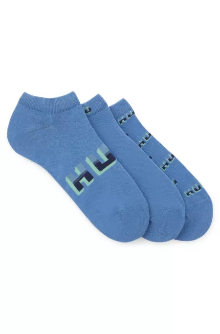 Three-pack of ankle socks with logos