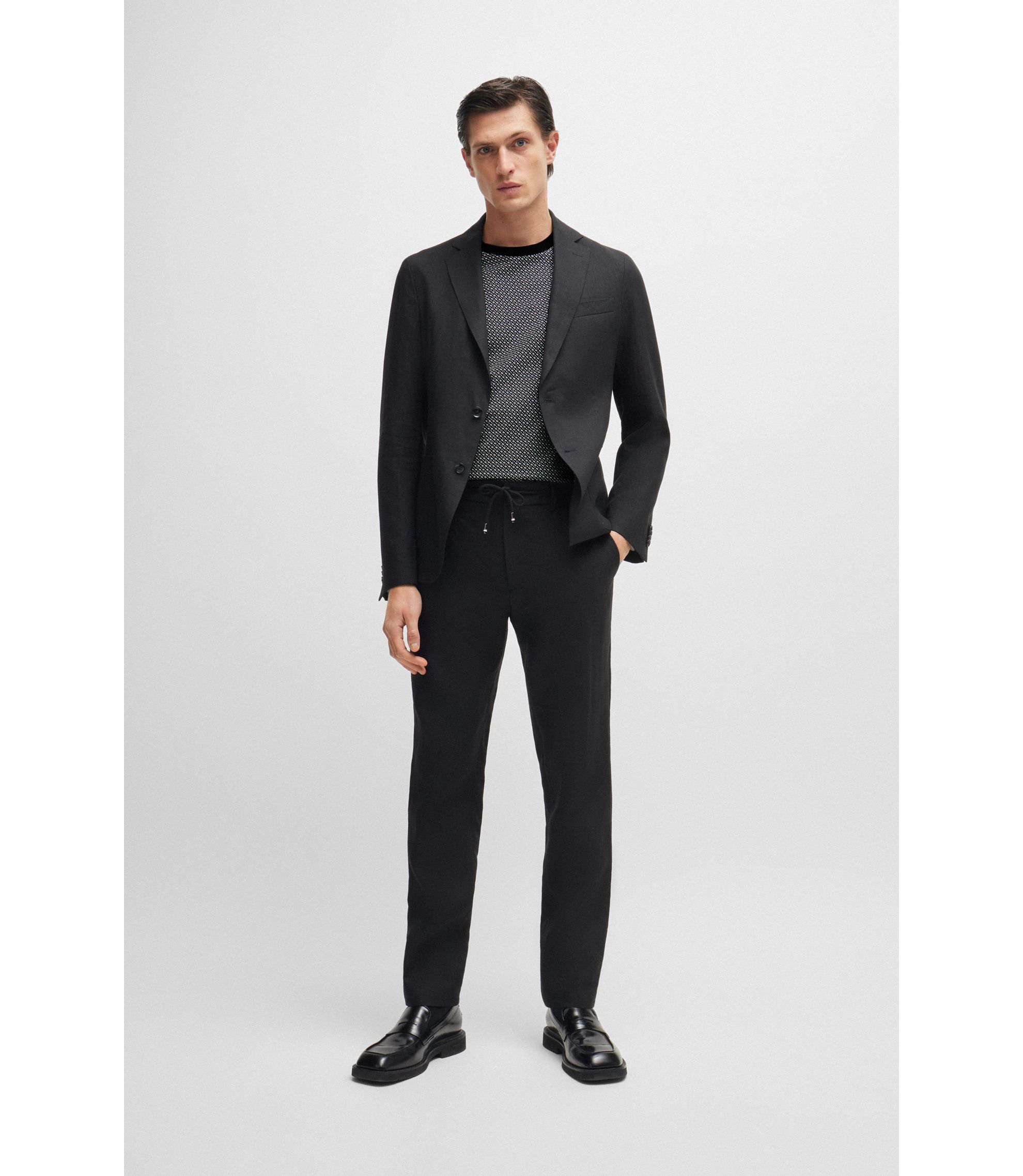 hbna50518883_001_300?wid=1980&