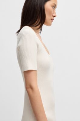 Vestido slim fit en tejido el&aacute;stico de canal&eacute;, Blanco